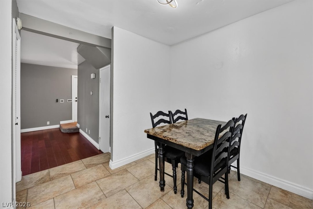 3688 Garden South Drive Property Photo 15