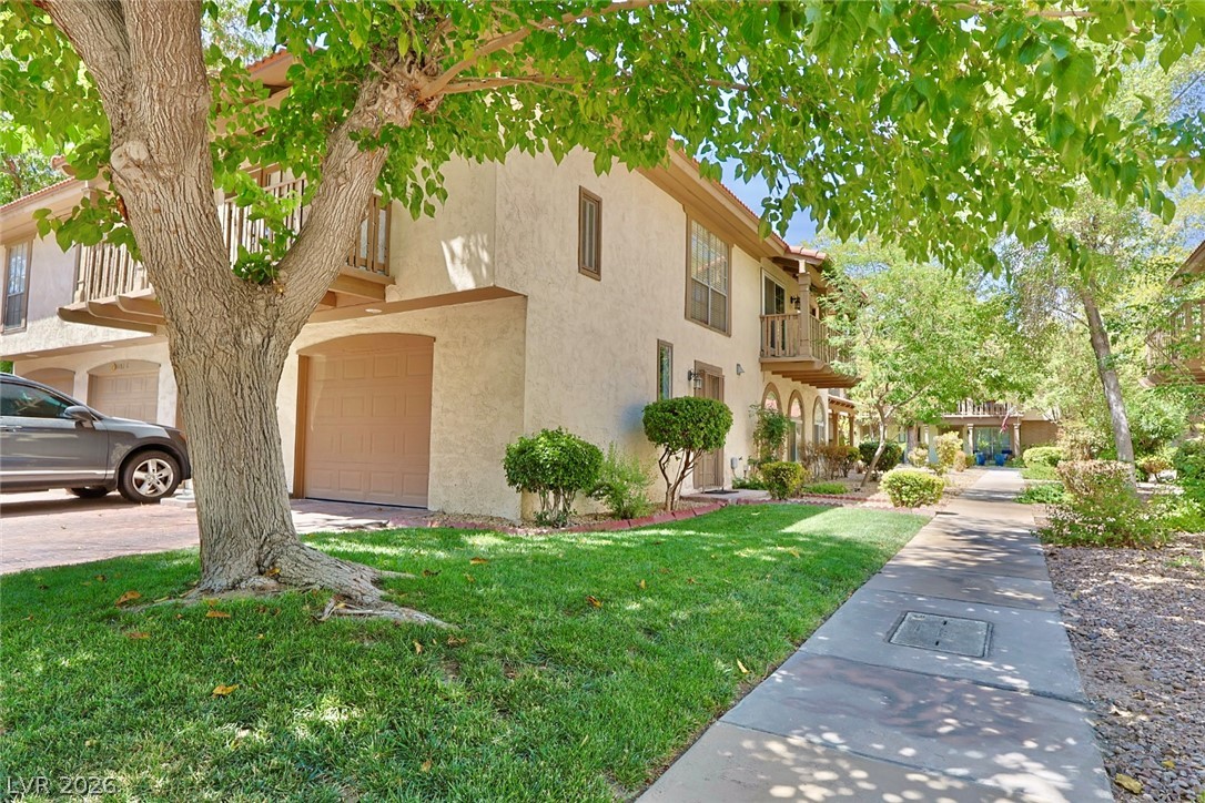 3181 Pinehurst Drive D Property Photo 2