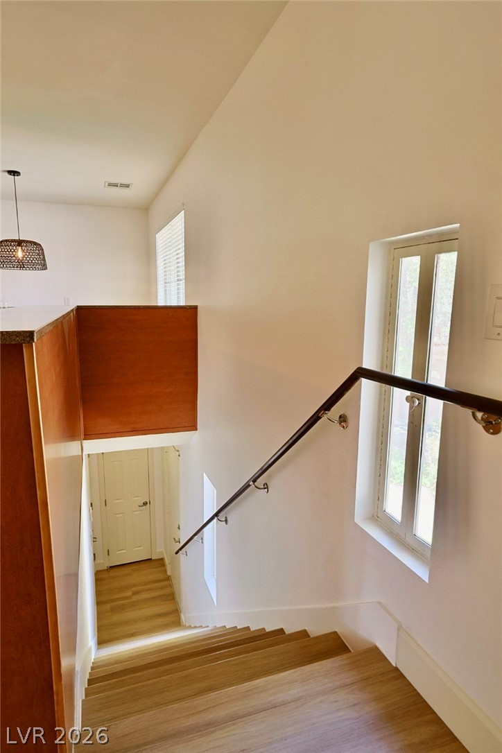 3181 Pinehurst Drive D Property Photo 8