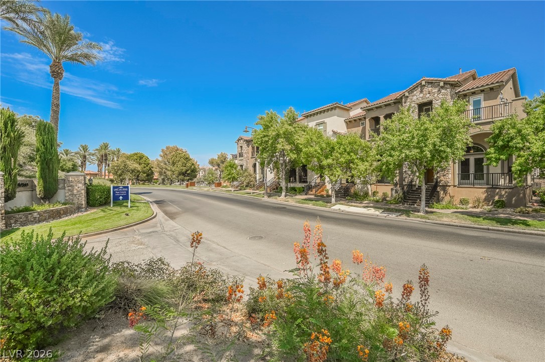 43 Via Di Vita Property Photo 2