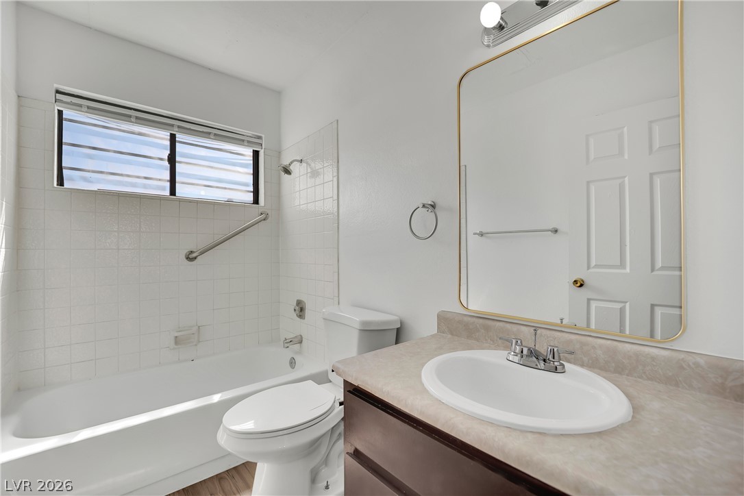 2341 Exeter Drive Property Photo 25