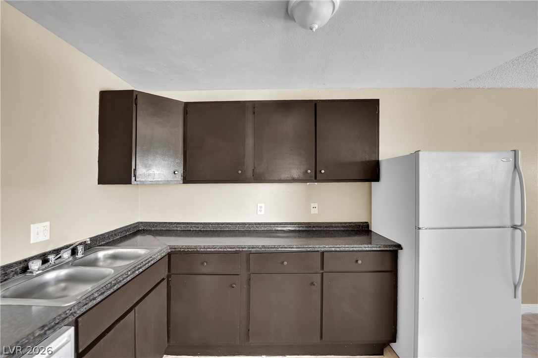 2341 Exeter Drive Property Photo 36