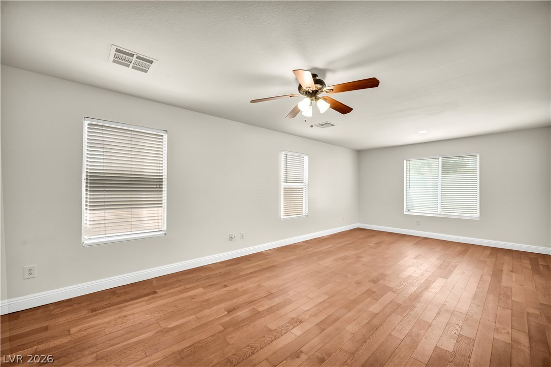 8616 Majestic Pine Avenue Property Photo 28