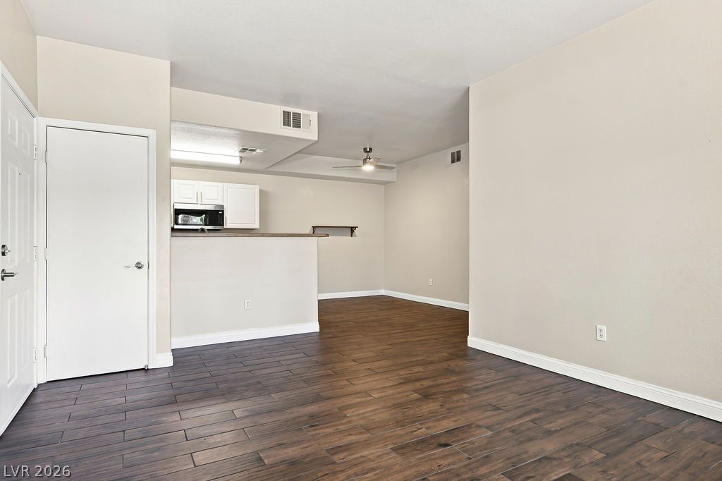 8250 North Grand Canyon Drive 1006 Property Photo 8