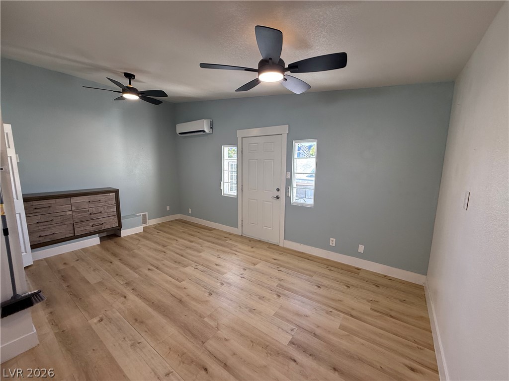 659 D 659 Property Photo 1