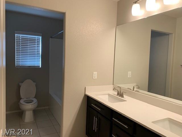 9584 Abbey Pond Avenue Property Photo 17