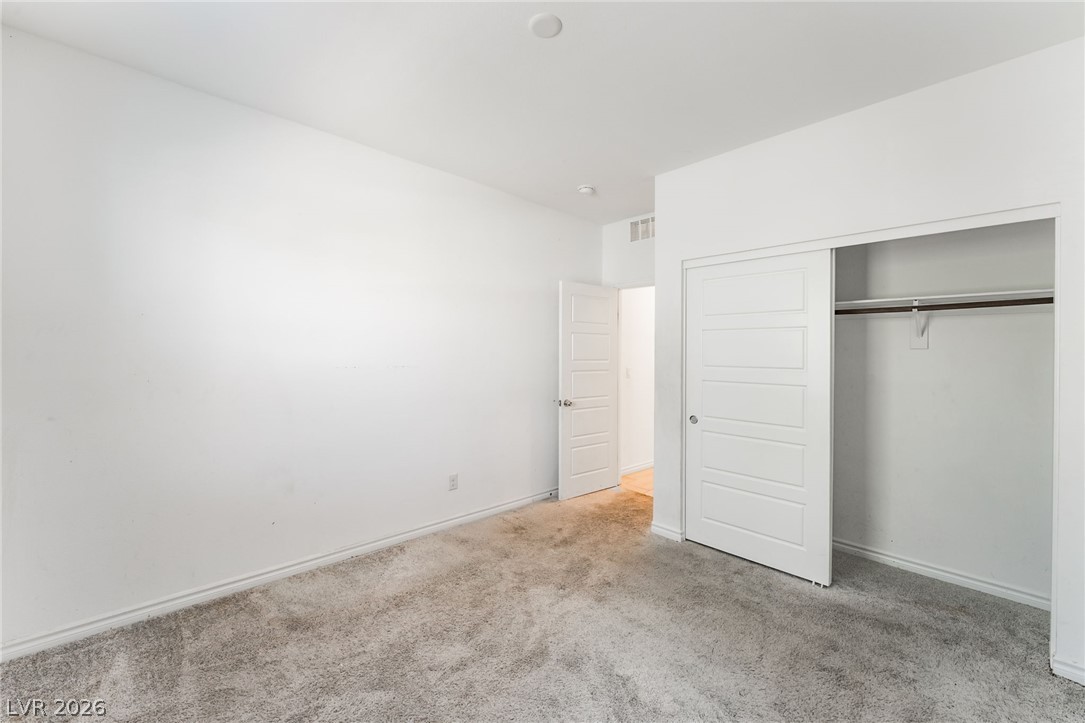 2915 Overlook Brook Street Property Photo 15