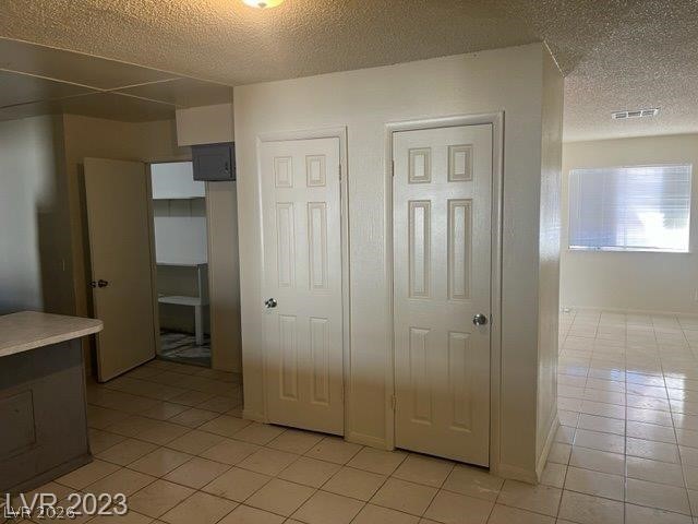 5284 Wellesley Avenue Property Photo 11