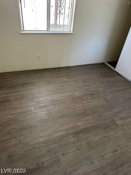 5284 Wellesley Avenue Property Photo 18