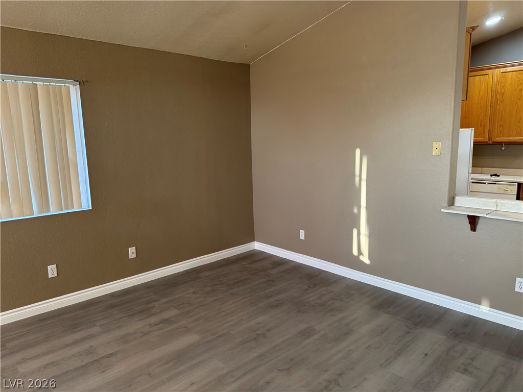 3736 Rose Canyon Drive Property Photo 19