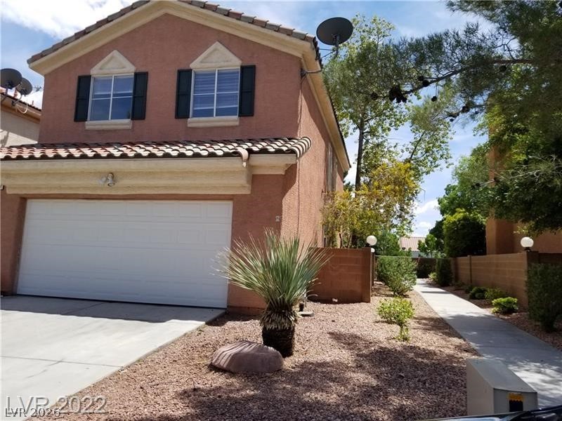 9937 La Paca Avenue Property Photo 4