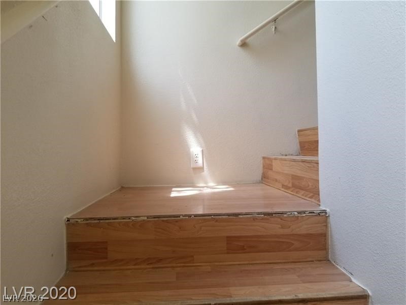 9937 La Paca Avenue Property Photo 26
