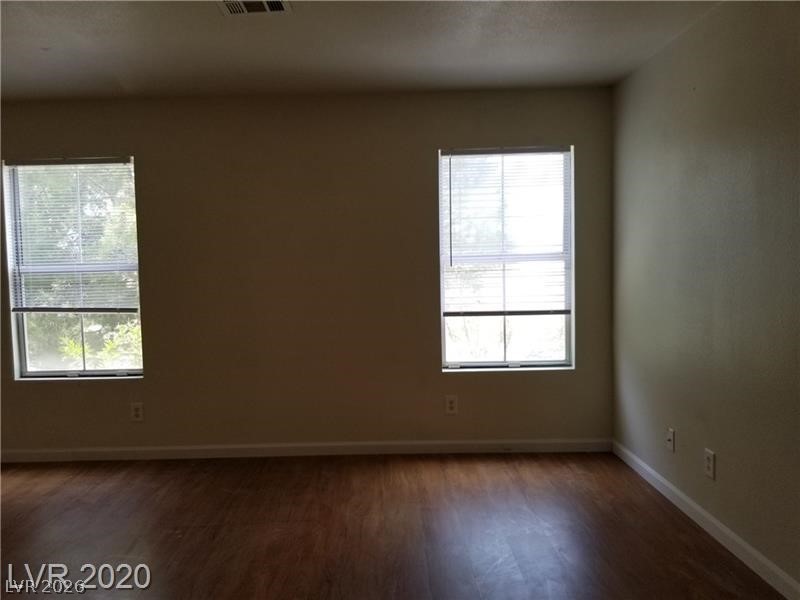 9937 La Paca Avenue Property Photo 32