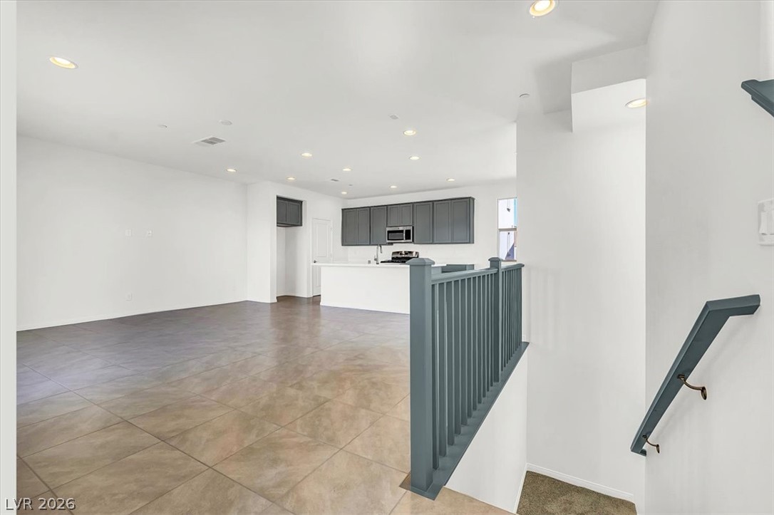 11556 Kindle Corner Avenue Property Photo 9
