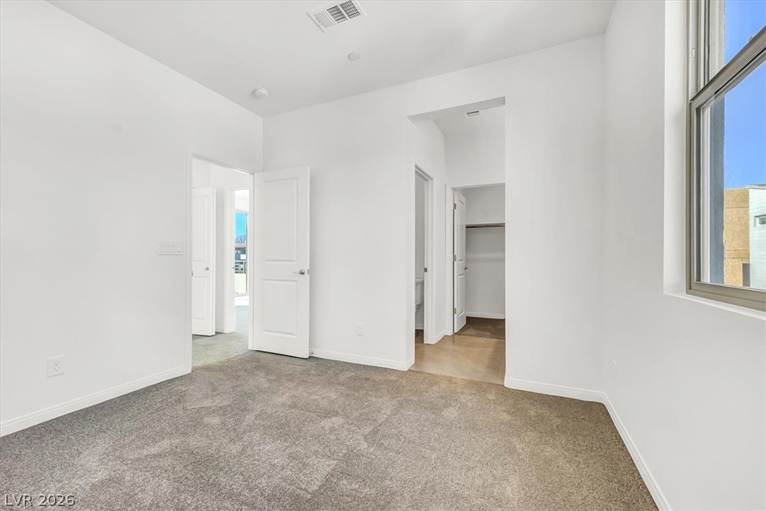 11556 Kindle Corner Avenue Property Photo 16