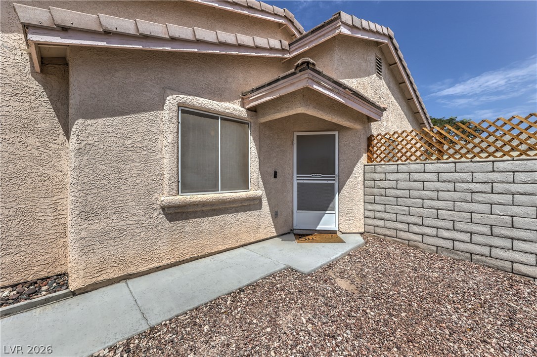 2508 Hollow Oak Avenue Property Photo 4