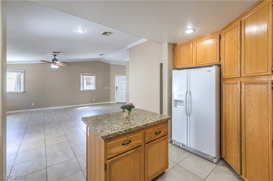 2508 Hollow Oak Avenue Property Photo 11