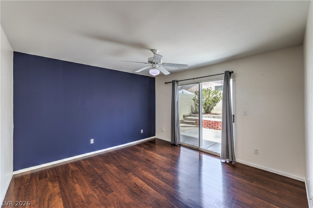 2508 Hollow Oak Avenue Property Photo 12