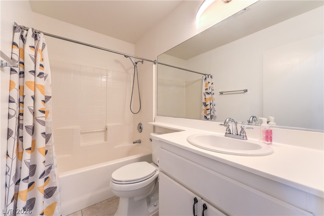 2508 Hollow Oak Avenue Property Photo 20