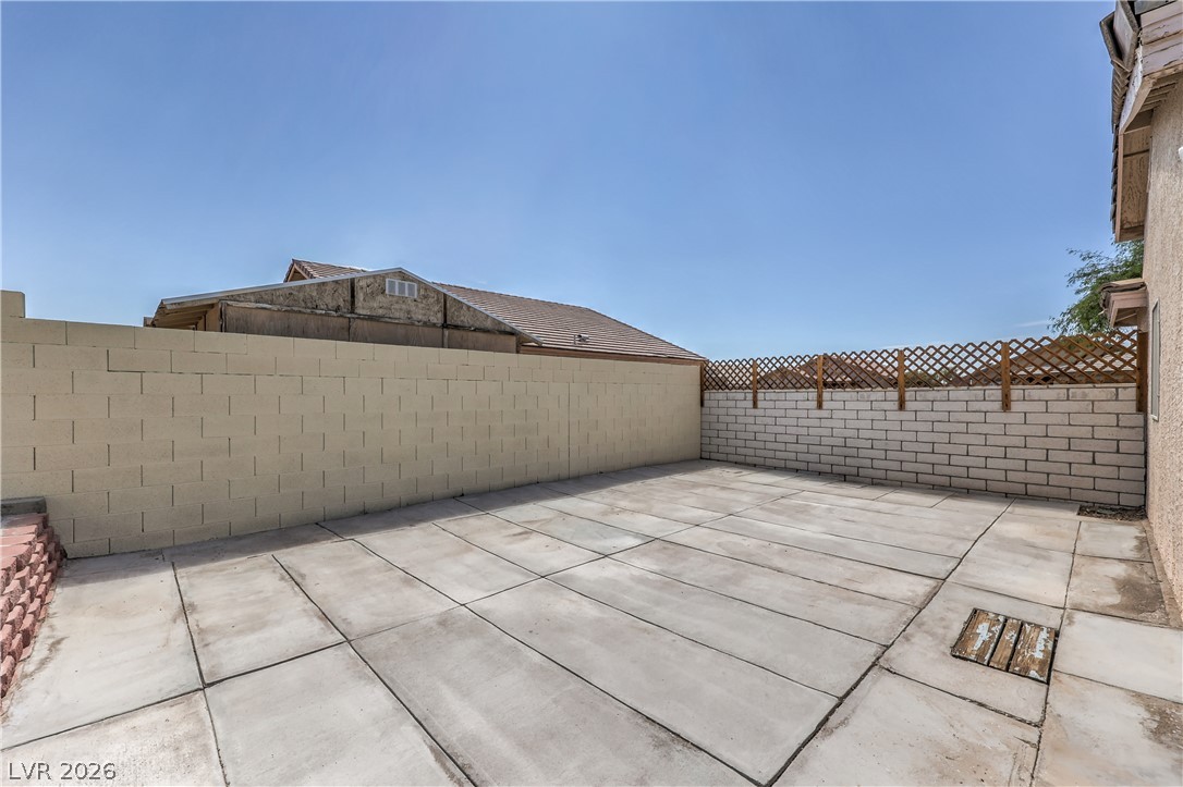 2508 Hollow Oak Avenue Property Photo 28