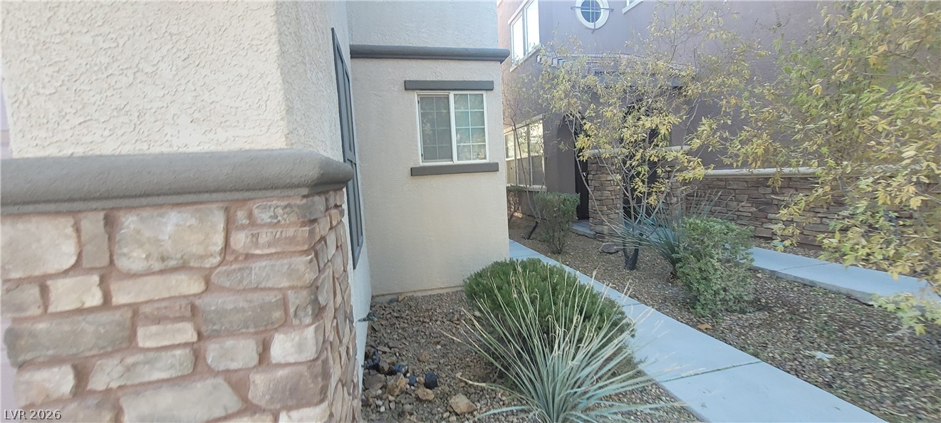 8695 Canfield Canyon Avenue Property Photo 2
