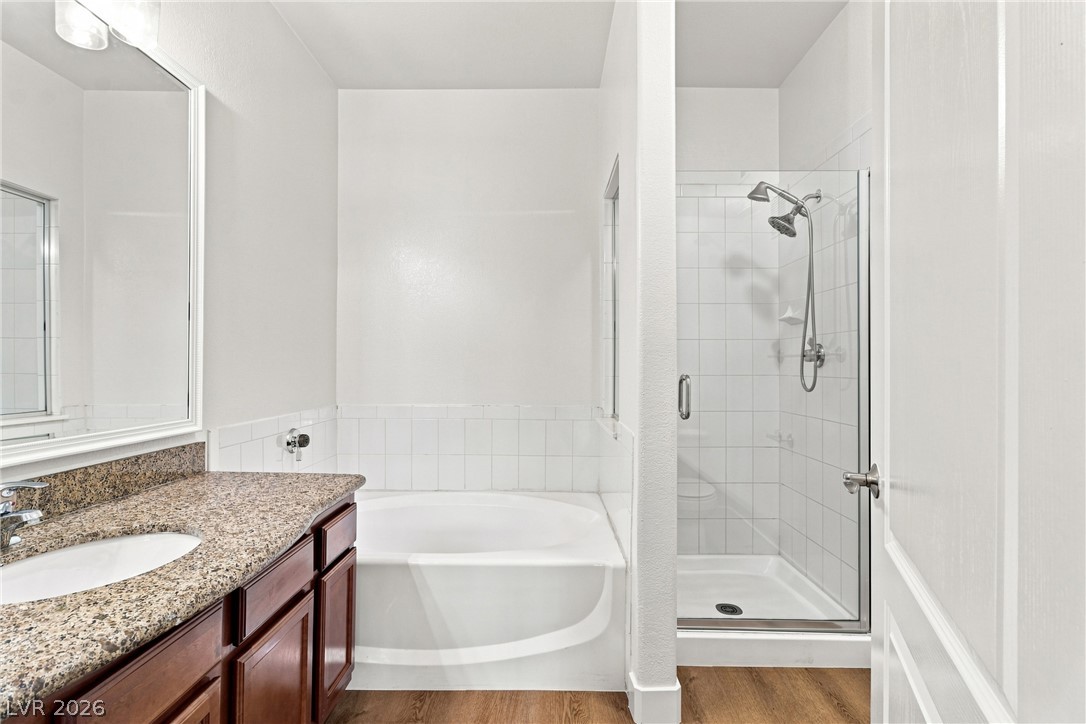 1704 Queen Victoria Street 102 Property Photo 22