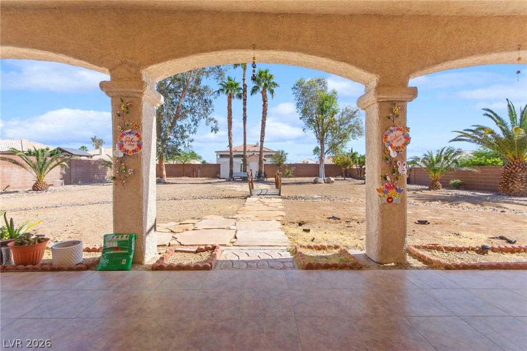 6857 Adobe Villa Avenue Property Photo 14