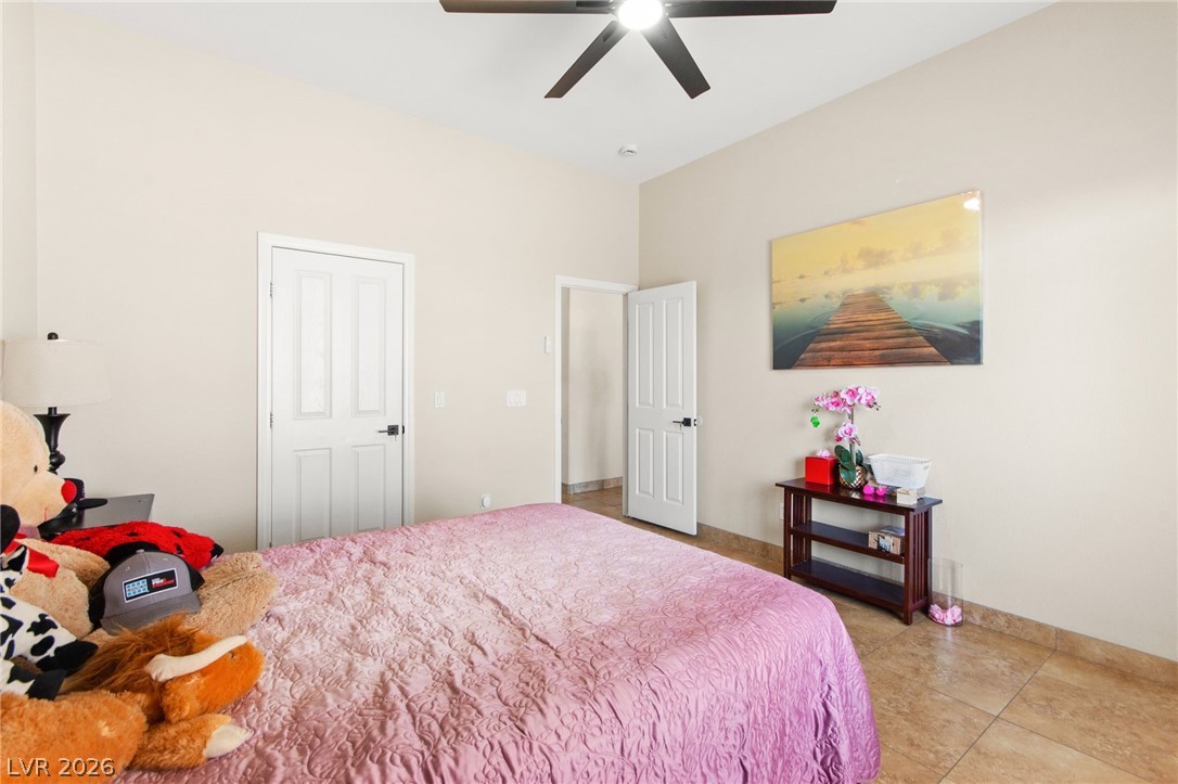 6857 Adobe Villa Avenue Property Photo 28