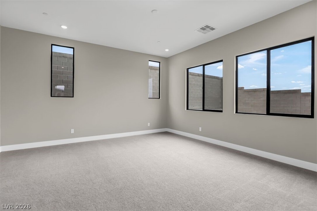 12230 Elderwood Street Property Photo 4
