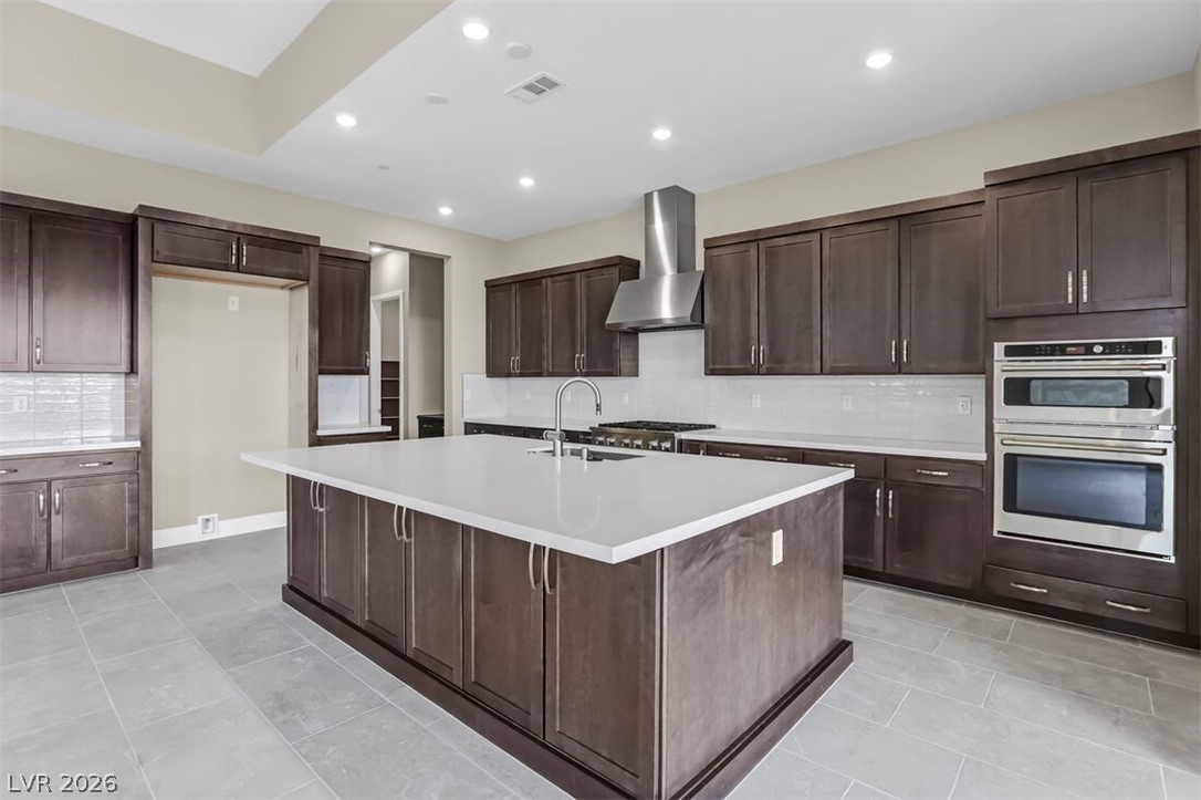 12230 Elderwood Street Property Photo 6