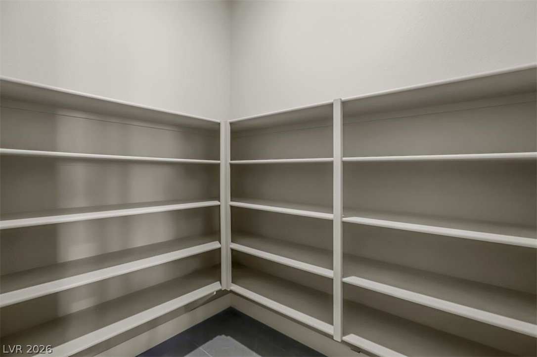 12230 Elderwood Street Property Photo 10