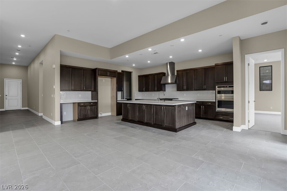 12230 Elderwood Street Property Photo 12
