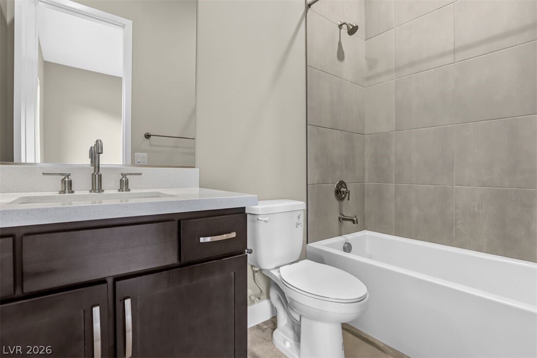 12230 Elderwood Street Property Photo 23