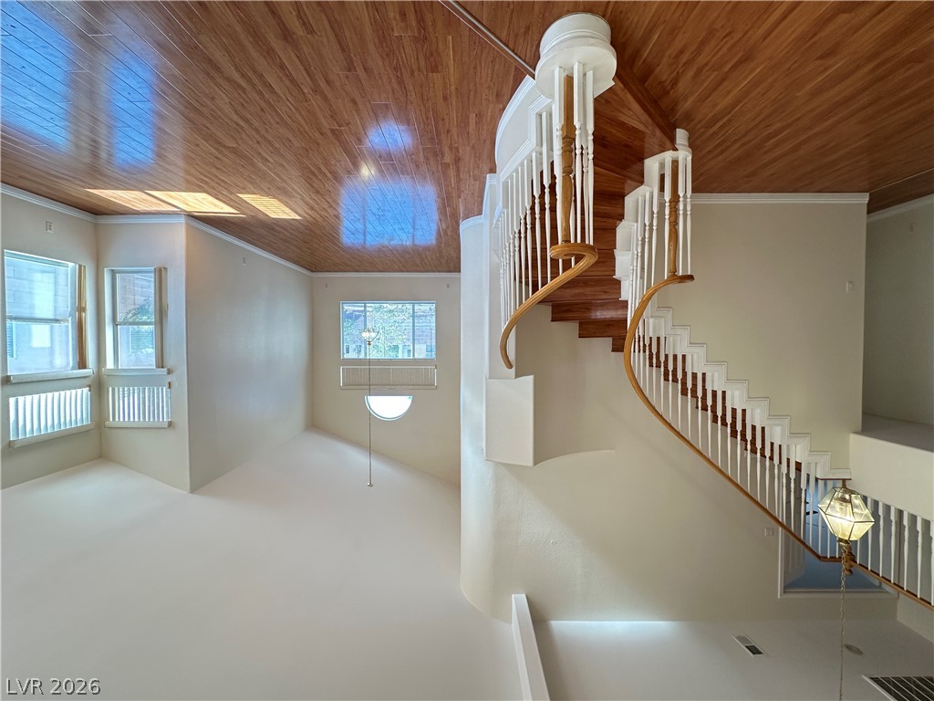 9242 Snow Flower Avenue Property Photo 4