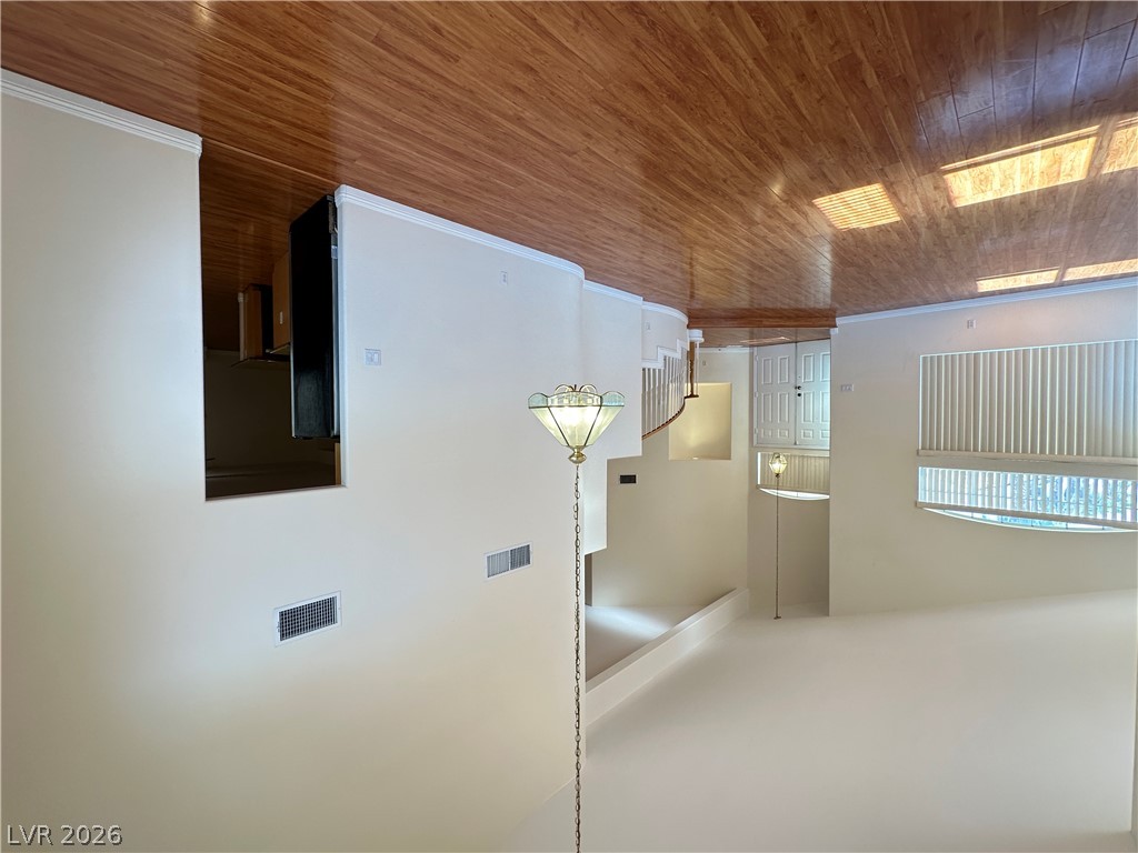 9242 Snow Flower Avenue Property Photo 5