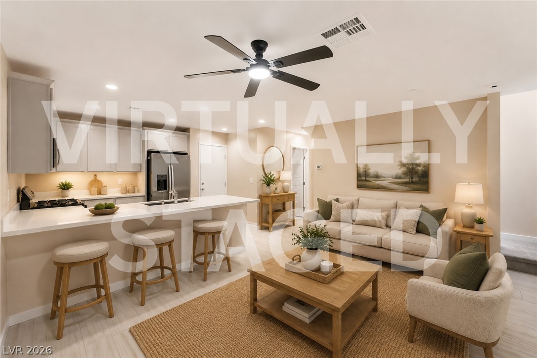 10773 Evelyn Yard Court Property Photo 3