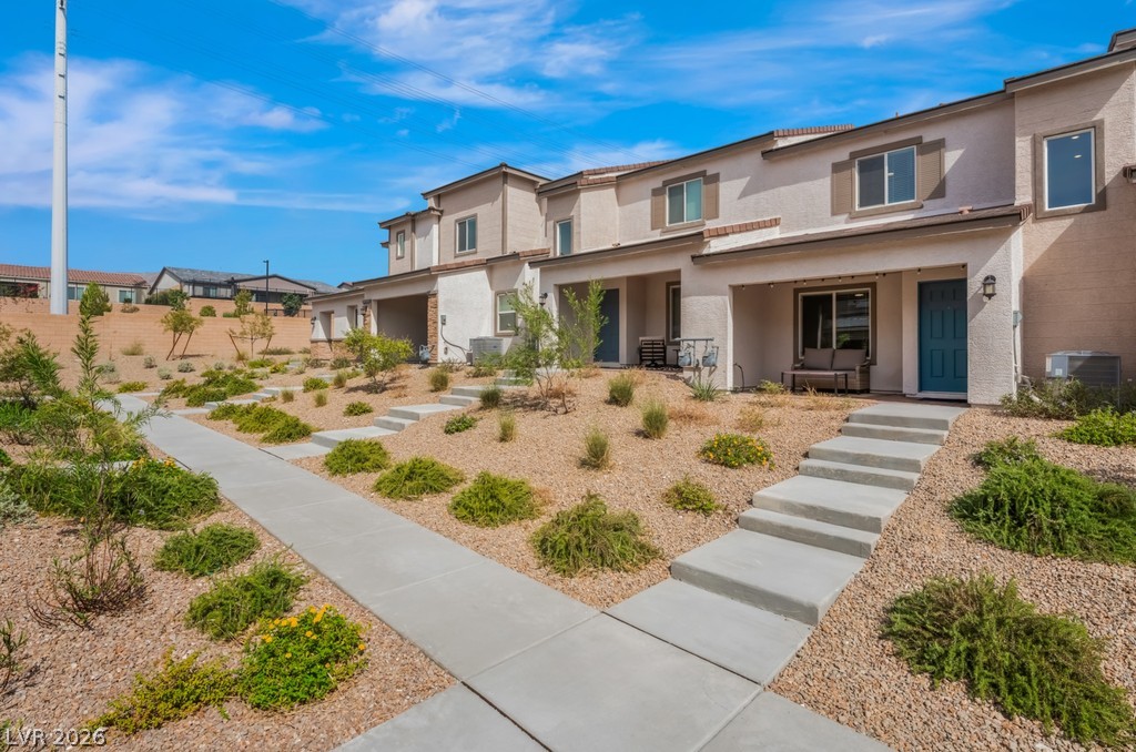 10773 Evelyn Yard Court Property Photo 4