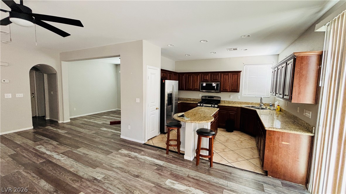 9171 Vintage Wine Avenue Property Photo 3