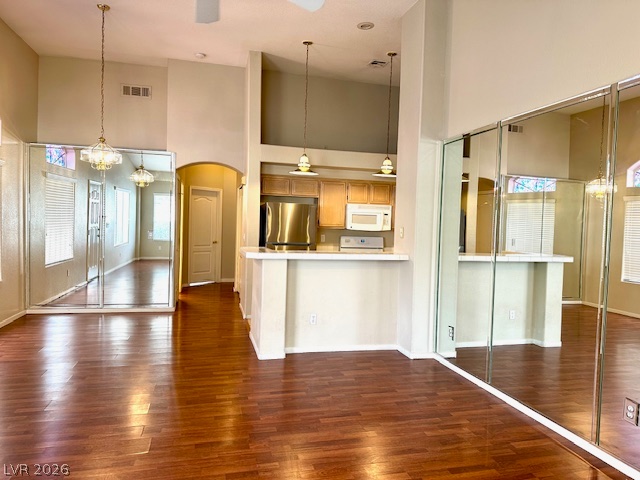 5255 Island Chain Road Property Photo 3