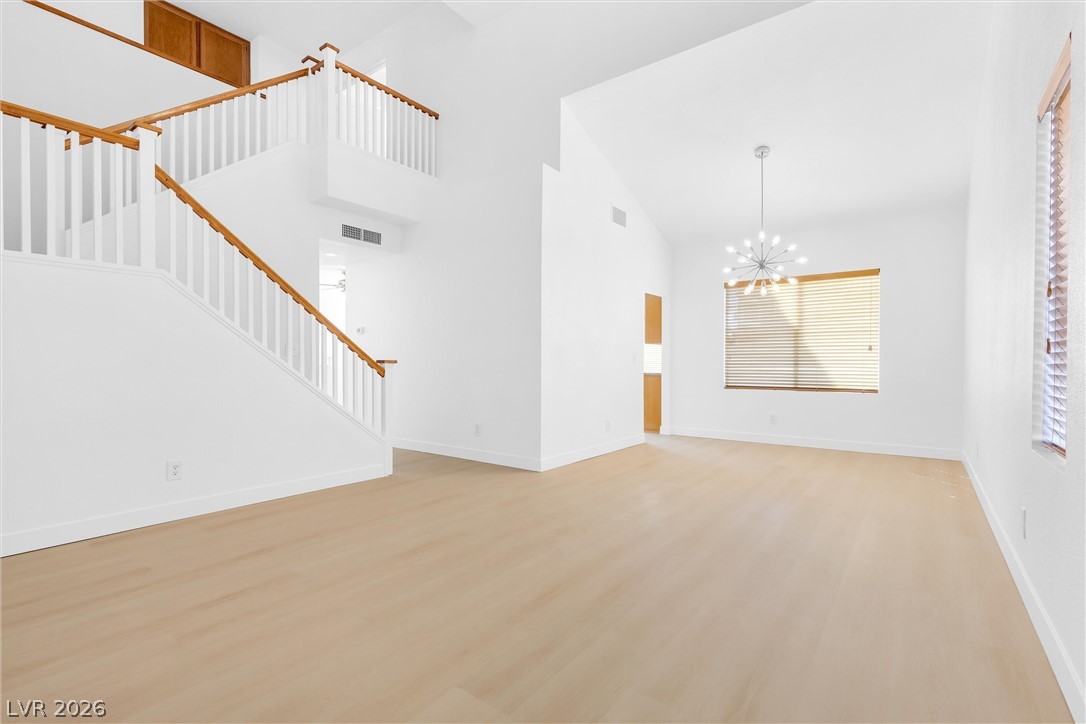 1444 Country Hollow Drive Property Photo 3