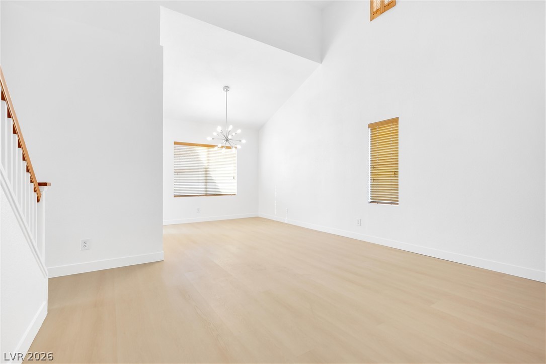 1444 Country Hollow Drive Property Photo 4