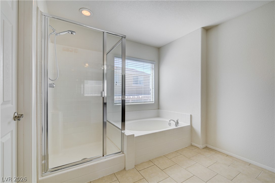 6637 Cliff Shore Court Property Photo 39