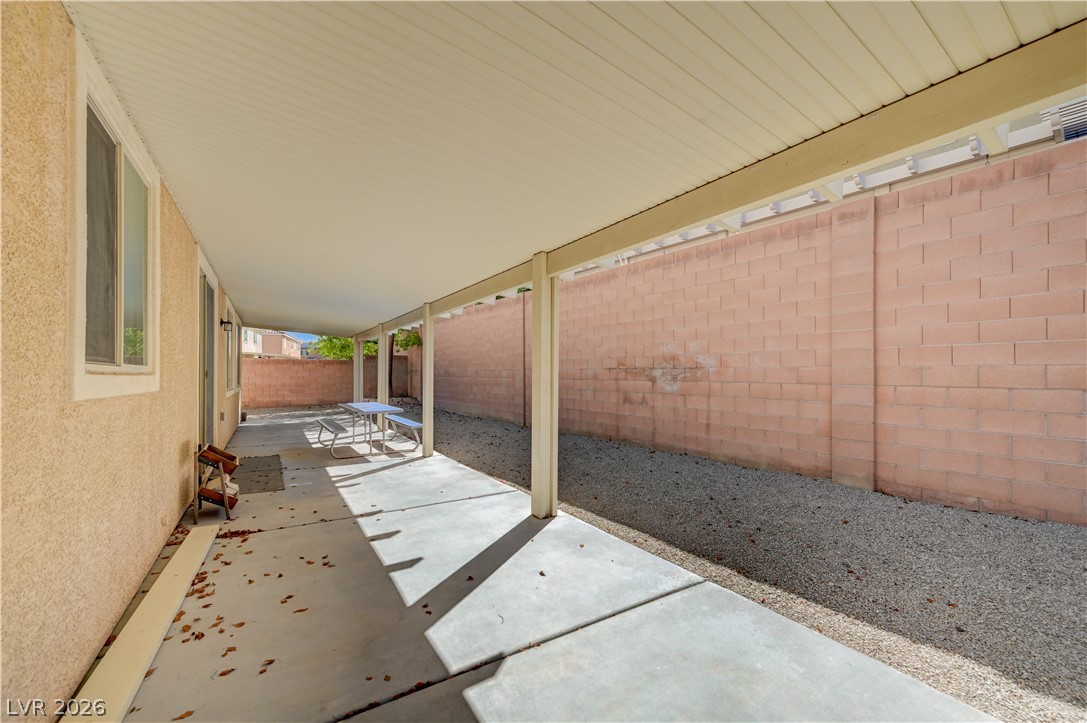 6637 Cliff Shore Court Property Photo 60
