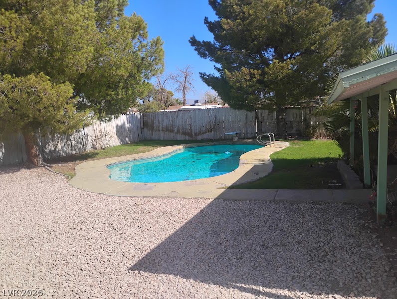 1208 Sandy Cove Street Property Photo 9