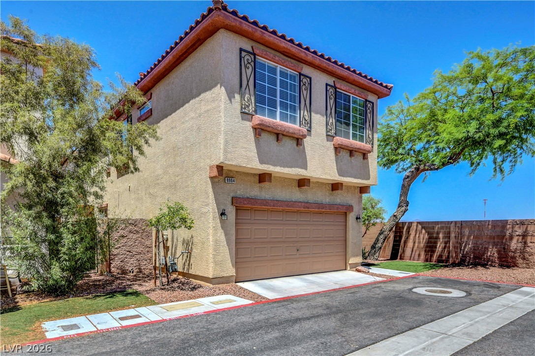 2807372 Property Photo 2