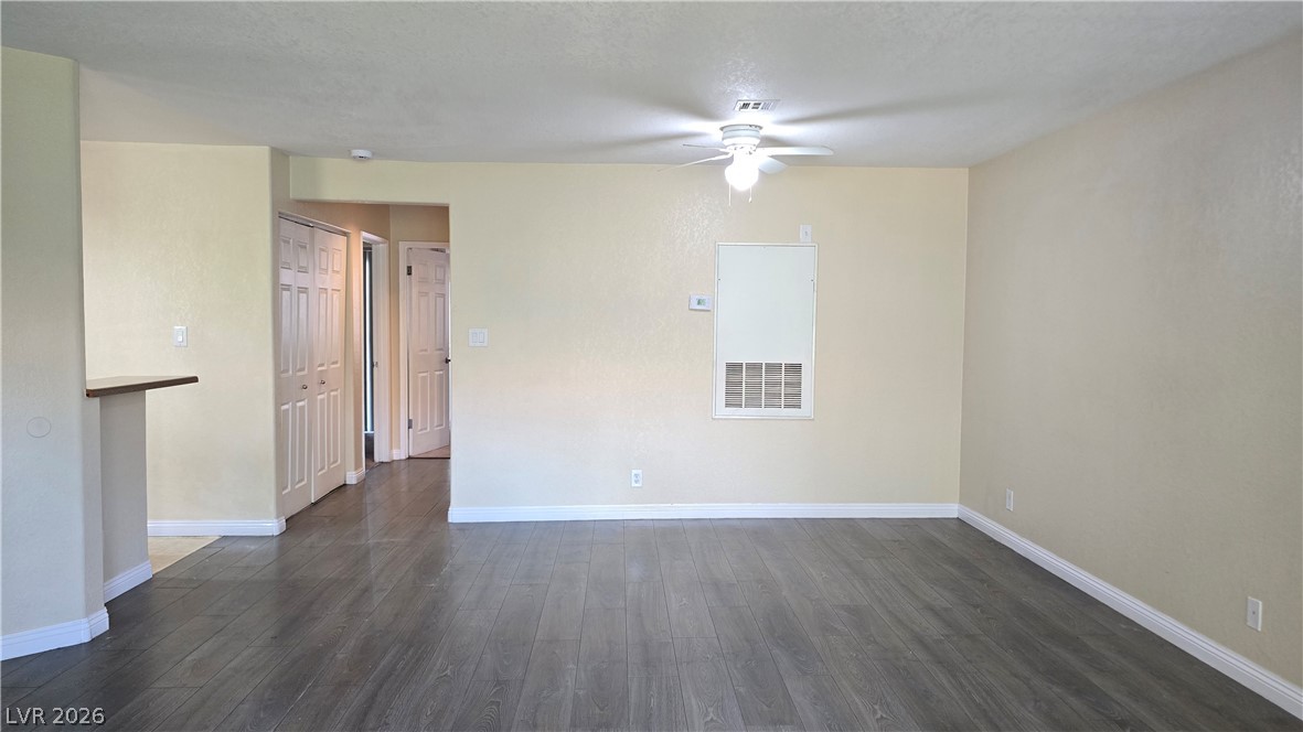 5002 South Rainbow Boulevard 103 Property Photo 6
