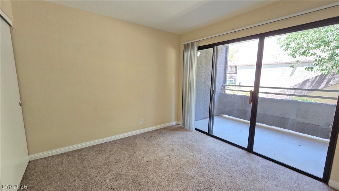 5002 South Rainbow Boulevard 103 Property Photo 16