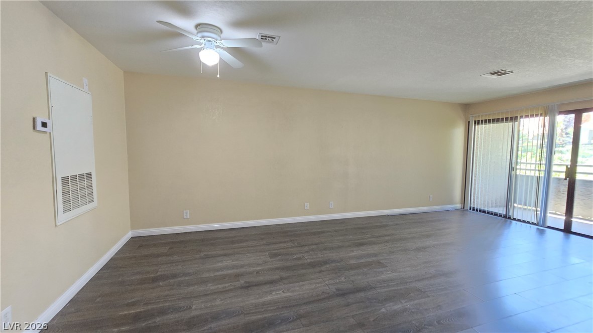 5002 South Rainbow Boulevard 103 Property Photo 22