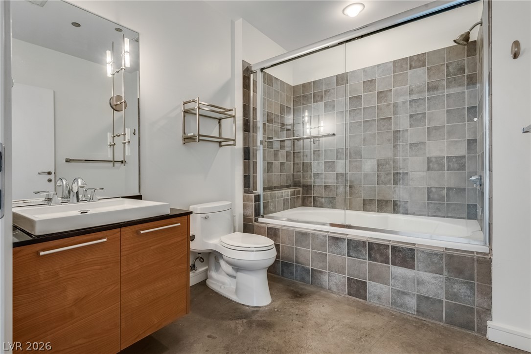 200 Hoover Avenue 1802 Property Photo 5