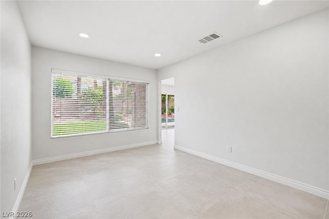 9081 Lawton Pine Drive Property Photo 19